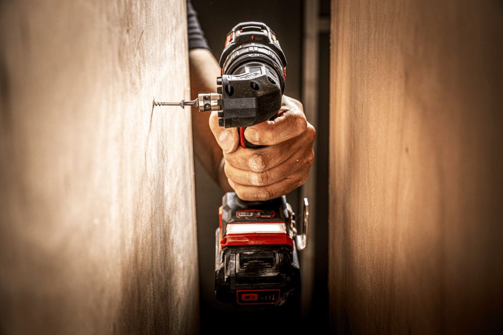 SKIL 3066 CA Hiiliharjaton akkuporakone vaihdettavalla istukalla