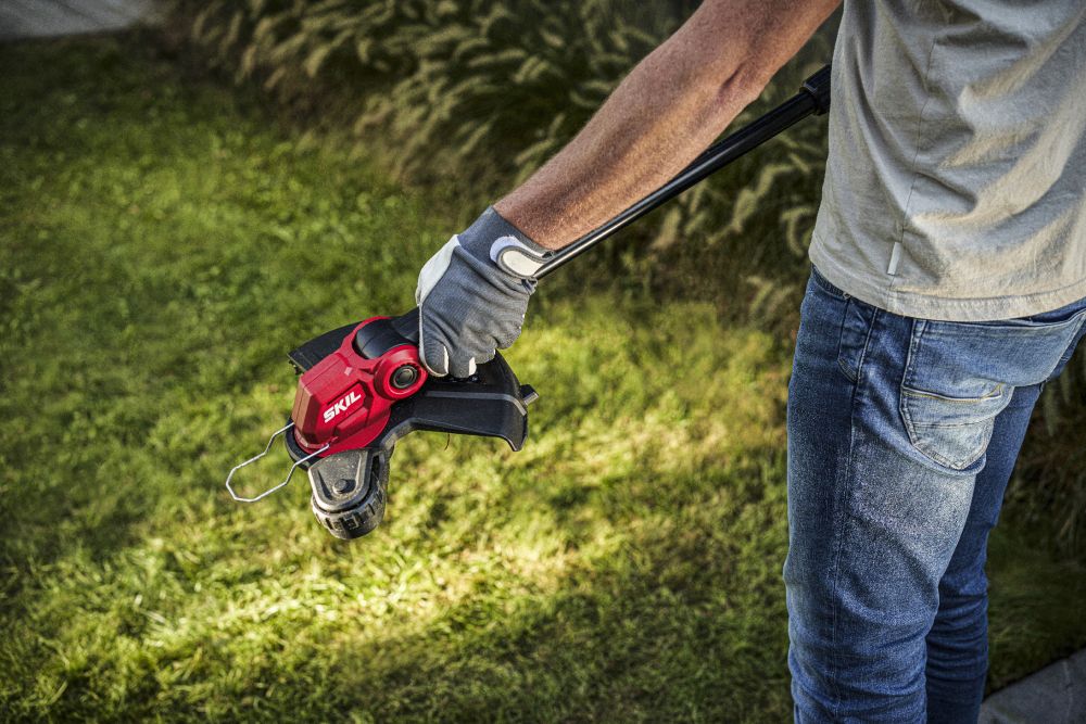 SKIL 0241 CA Hiiliharjaton trimmeri